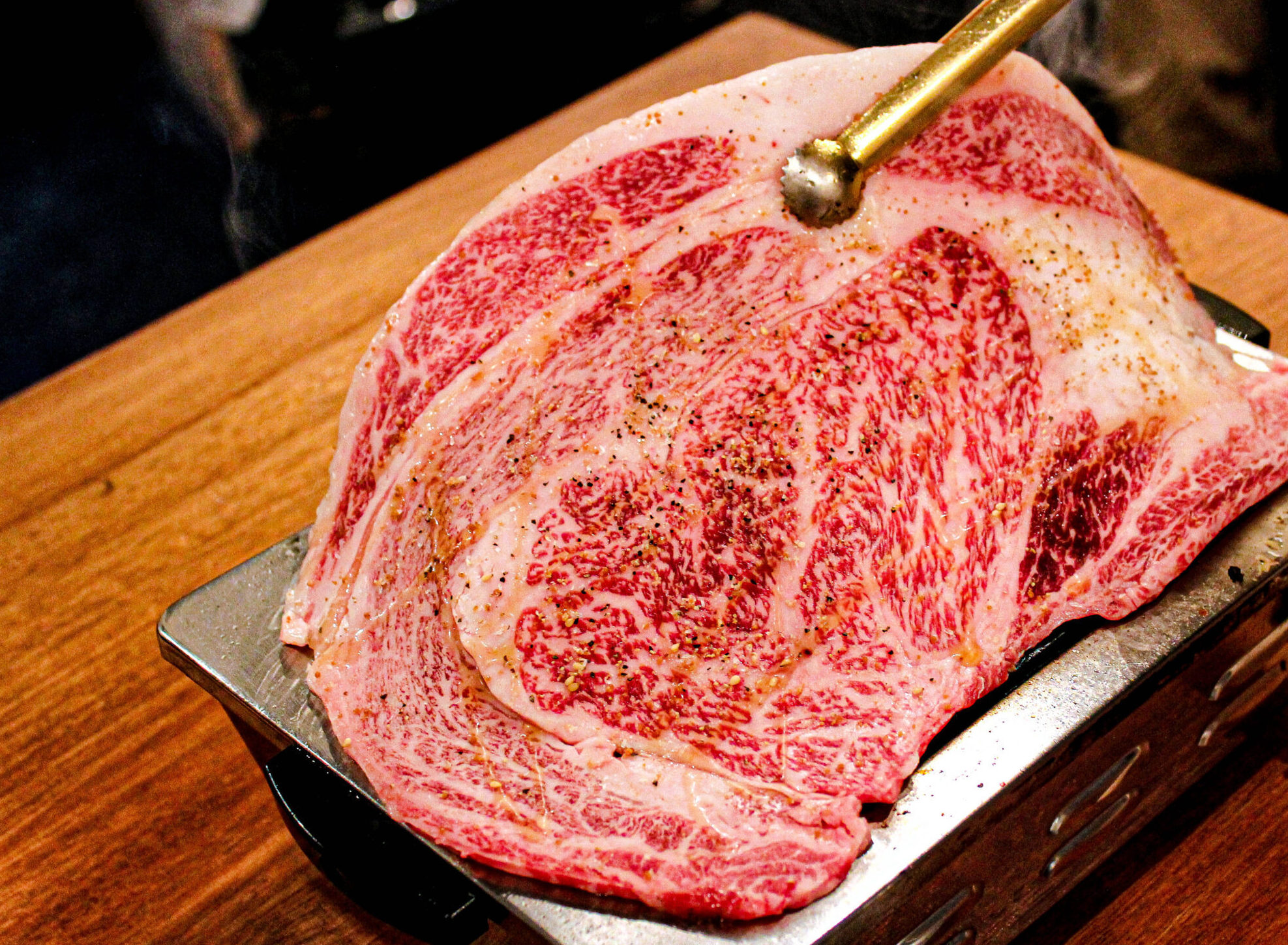 「Osaka Yakiniku Horumon Futago」の画像が表示されています。